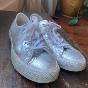 Converse All-Star Leather Silver Low Top Sneakers 8.5